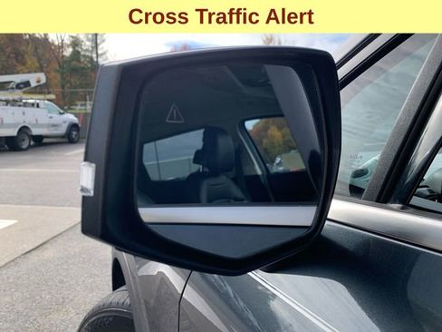 Used 2023 Kia Sportage EX image 8