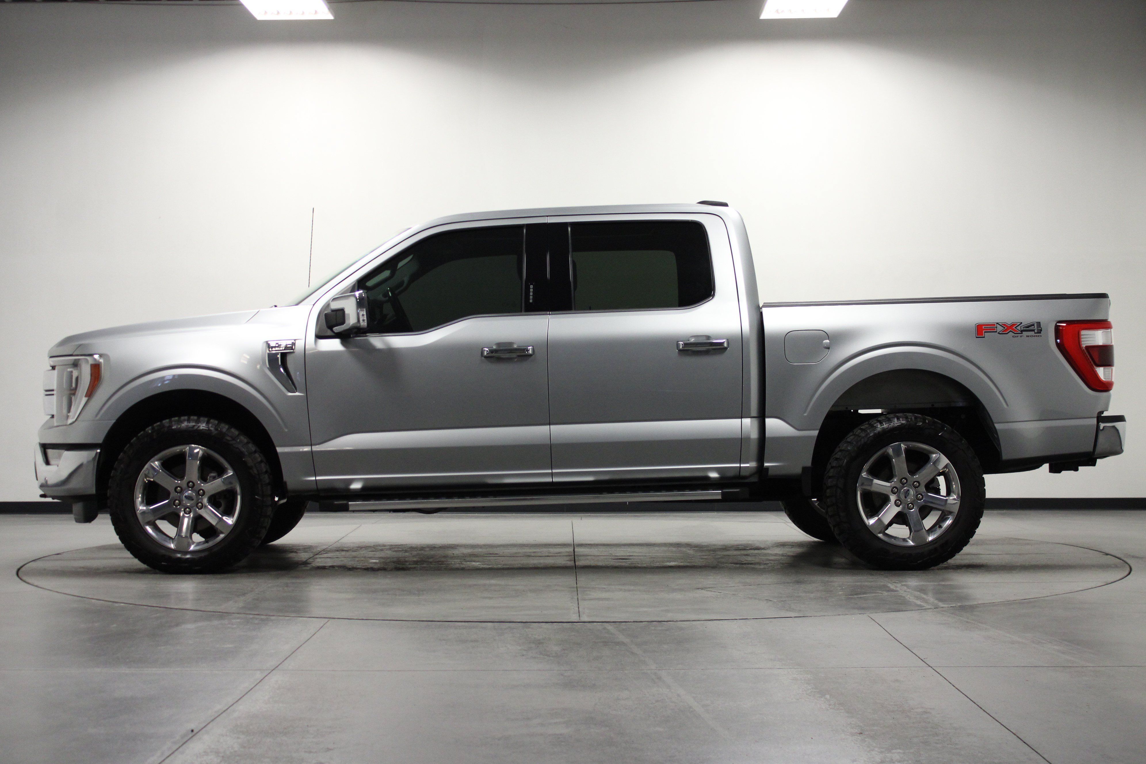 Used 2023 Ford F150 Lariat w/ Equipment Group 502A High AWD/4WD image 7