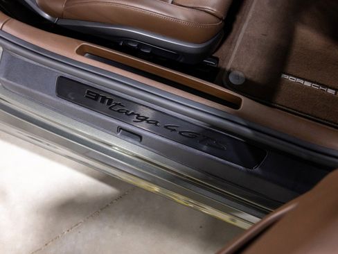 Used 2023 Porsche 911 Targa 4 GTS image 30