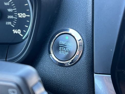 Used 2021 Ford EcoSport SES image 23