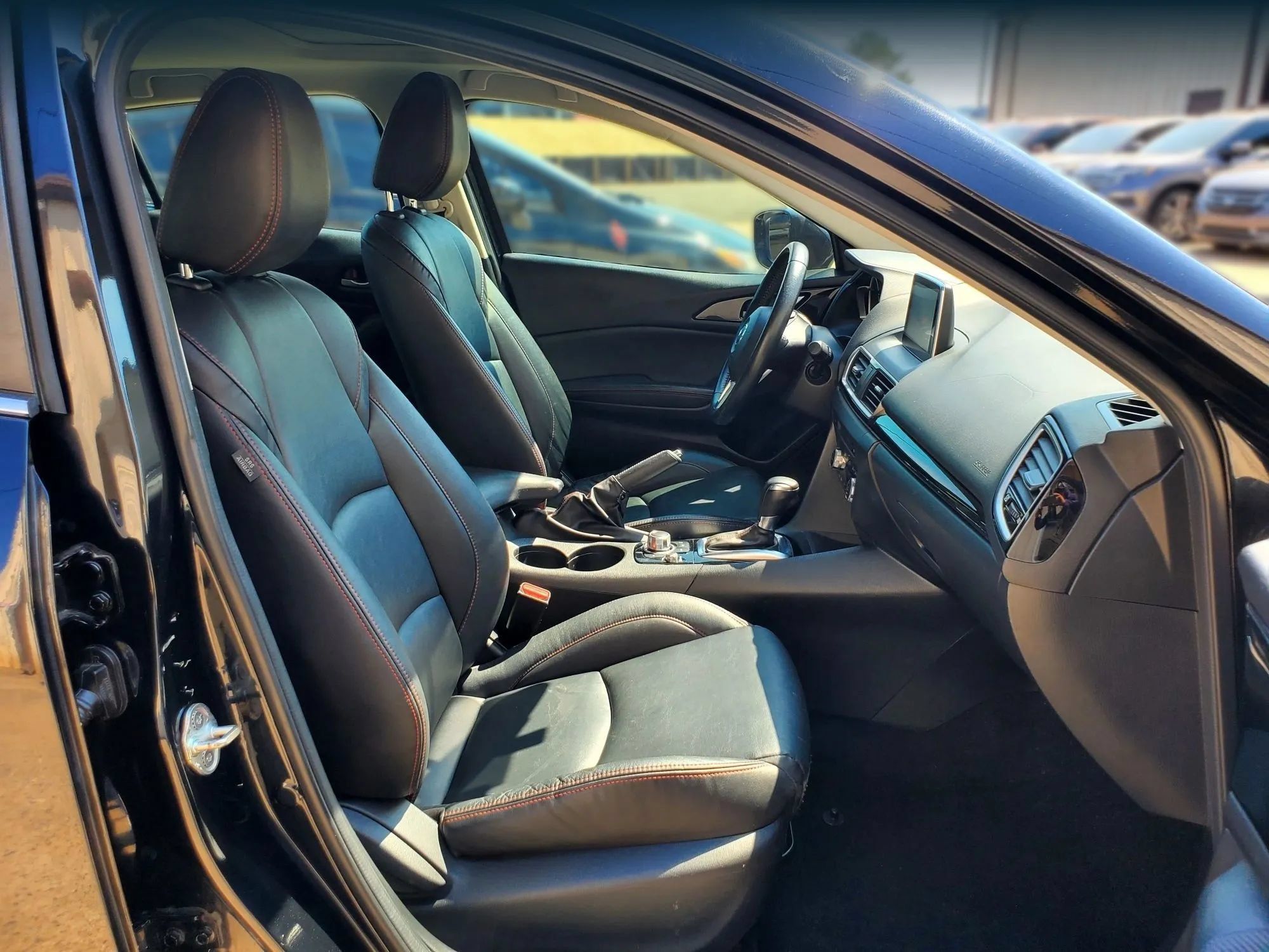 Used 2016 MAZDA MAZDA3 i Grand Touring FWD image 28