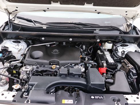 Used 2024 Toyota RAV4 Adventure image 29