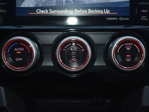 Used 2018 Subaru Forester 2.5i Premium w/ All-Weather Package image 27