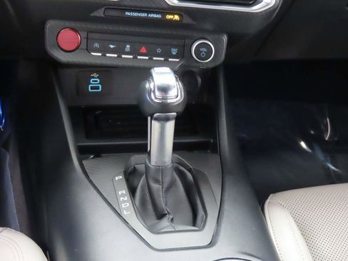 Used 2024 Ford Mustang Premium image 9