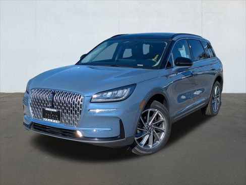 New 2025 Lincoln Corsair FWD w/ Equipment Group 101A image 1