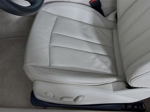 Used 2019 Audi A5 2.0T Premium Plus w/ Premium Plus image 19