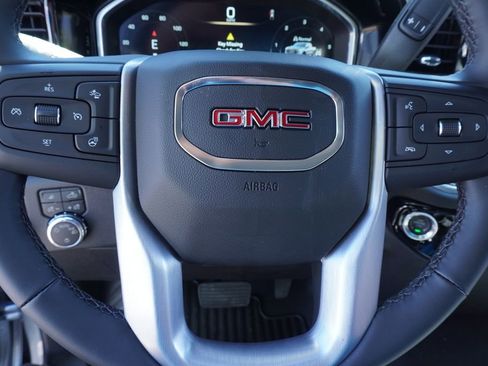 New 2026 GMC Sierra 1500 SLE w/ Preferred Package AWD/4WD image 19