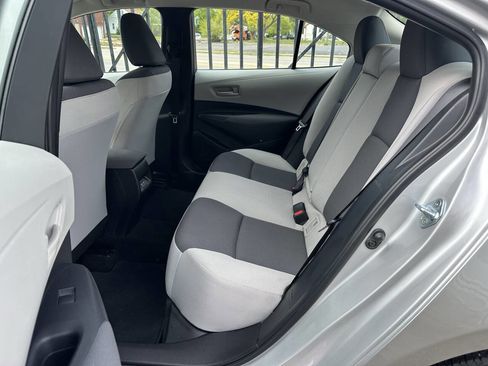 Used 2023 Toyota Corolla LE w/ Carpet Mat Package (TMS) FWD image 11