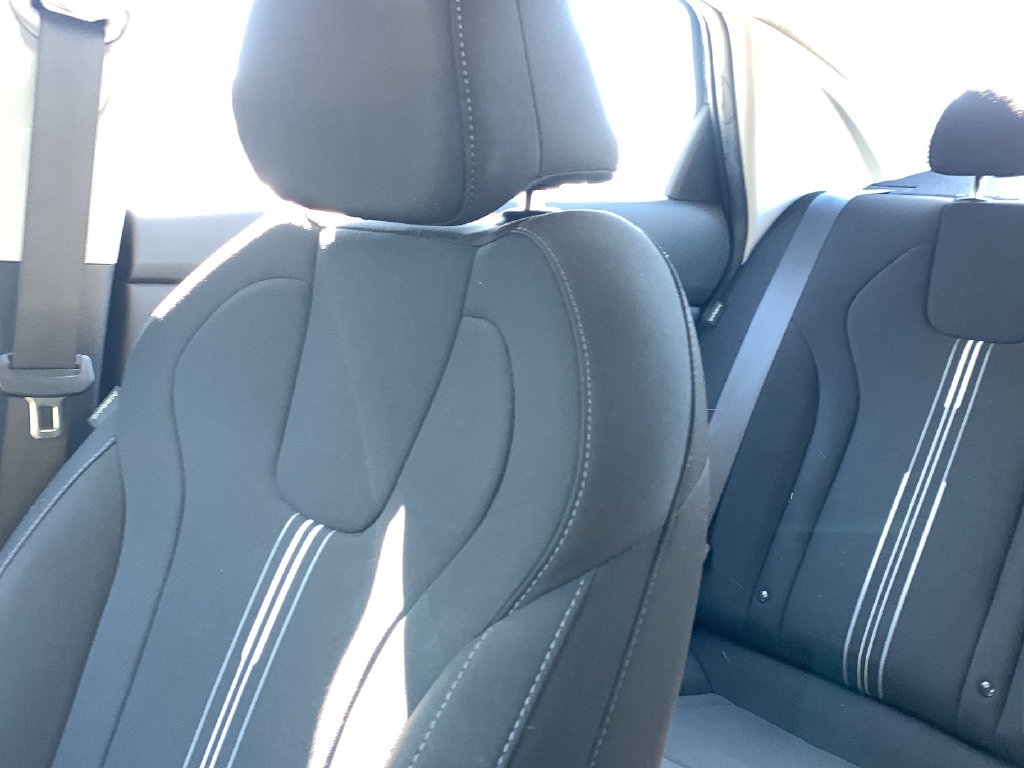 Used 2024 Hyundai Elantra SEL w/ Convenience Package FWD image 40