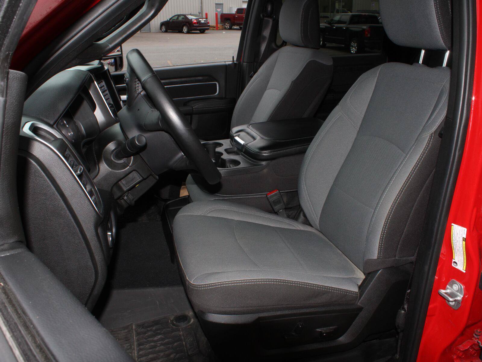 Used 2024 RAM 2500 Big Horn w/ Bed Utility Group AWD/4WD image 15