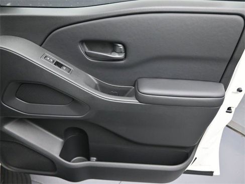 New 2026 Nissan Frontier SV image 31