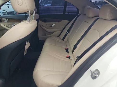 Used 2019 Mercedes-Benz C 300 Sedan image 6