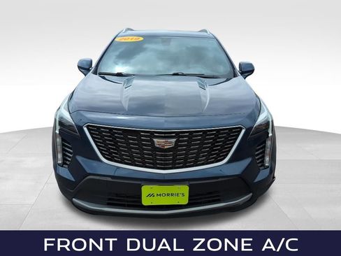 Used 2019 Cadillac XT4 Premium Luxury w/ Trailering Package AWD/4WD image 2