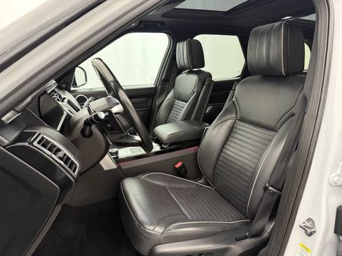 Used 2019 Land Rover Discovery HSE Luxury AWD/4WD image 11