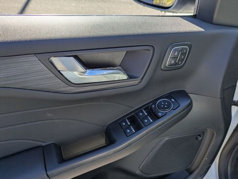 New 2026 Ford Escape Platinum w/ Premium Technology Package image 16