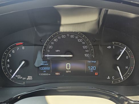 Used 2017 Cadillac XT5 Luxury w/ Driver Awareness Package image 40