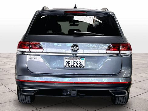 Used 2023 Volkswagen Atlas SE FWD image 8