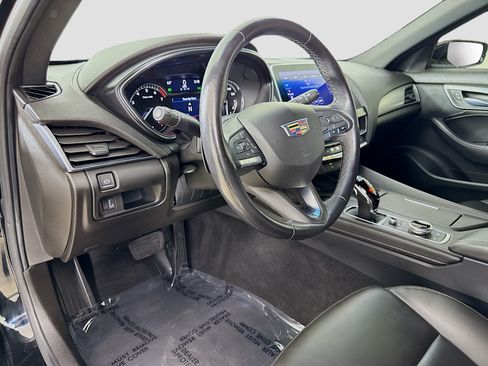 Used 2022 Cadillac CT5 Luxury RWD image 11