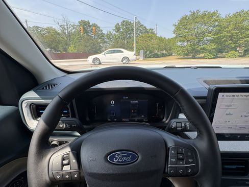 New 2026 Ford Maverick XLT image 22