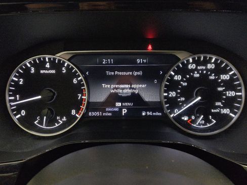 Used 2023 Nissan Pathfinder SL w/ Cargo Package FWD image 23