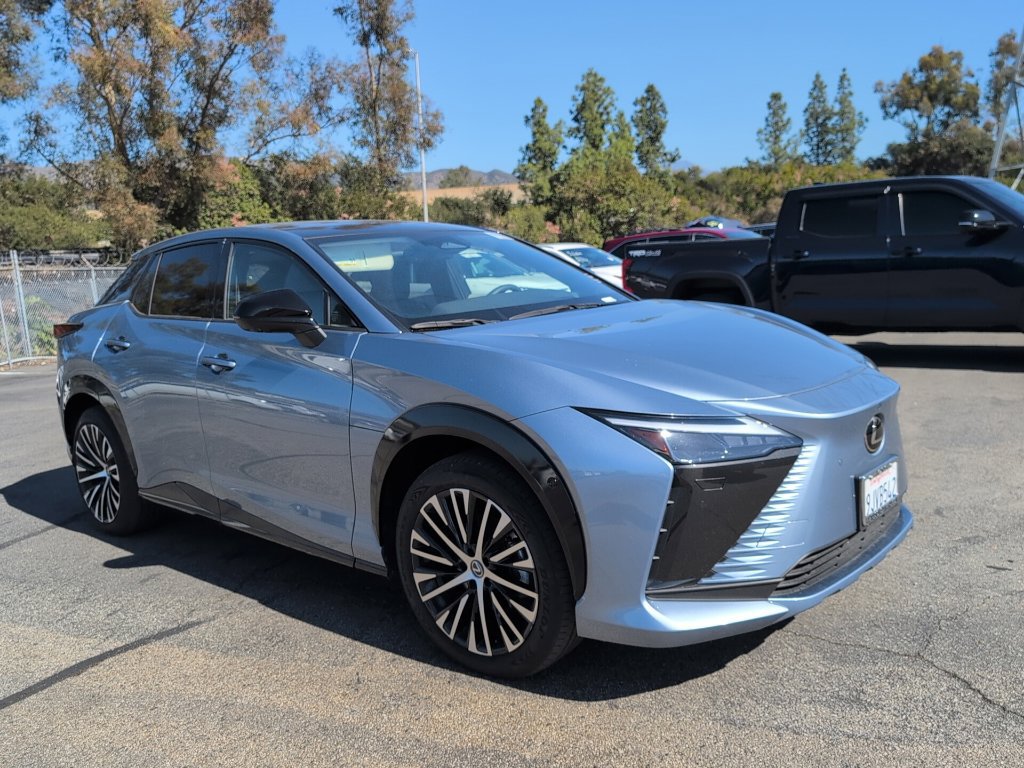 Used 2023 Lexus RZ 450e Premium w/ Accessory Package (Z1) AWD/4WD image 1