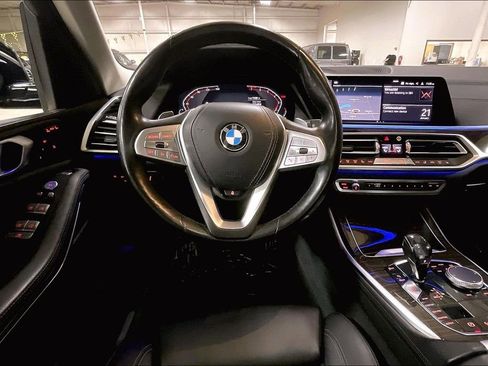 Used 2019 BMW X7 xDrive40i w/ Cold Weather Package image 5