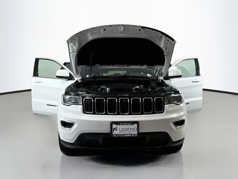 Used 2020 Jeep Grand Cherokee Laredo AWD/4WD image 20