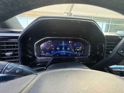 Used 2025 Chevrolet Silverado 2500 ZR2 w/ ZR2 Bison Edition AWD/4WD image 30