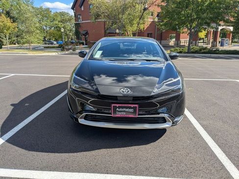 Used 2026 Toyota Prius Plug-In Hybrid image 6