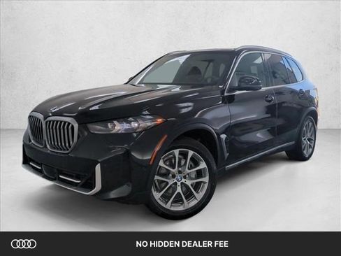 Used 2024 BMW X5 xDrive40i w/ Parking Assistance Package AWD/4WD image 1