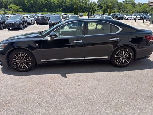 Used 2013 Lexus LS 460 AWD w/ F-Sport Pkg image 8