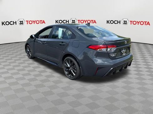 Certified 2025 Toyota Corolla SE FWD image 6