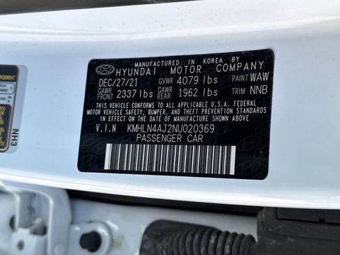 Used 2022 Hyundai Elantra Limited w/ Cargo Package FWD image 16