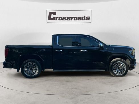 Used 2024 GMC Sierra 1500 Denali Ultimate AWD/4WD image 6