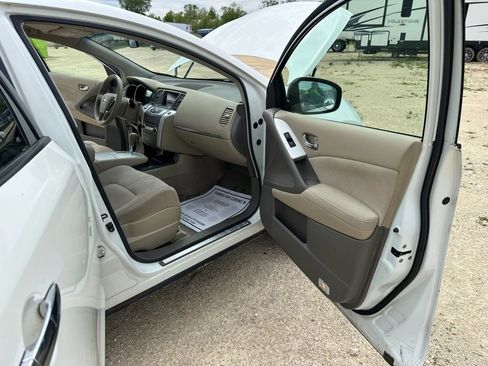 Used 2012 Nissan Murano S FWD image 11