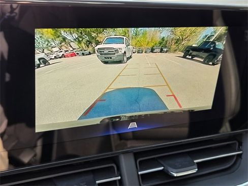 Certified 2025 Chevrolet Trax LT w/ LT Convenience Package image 31