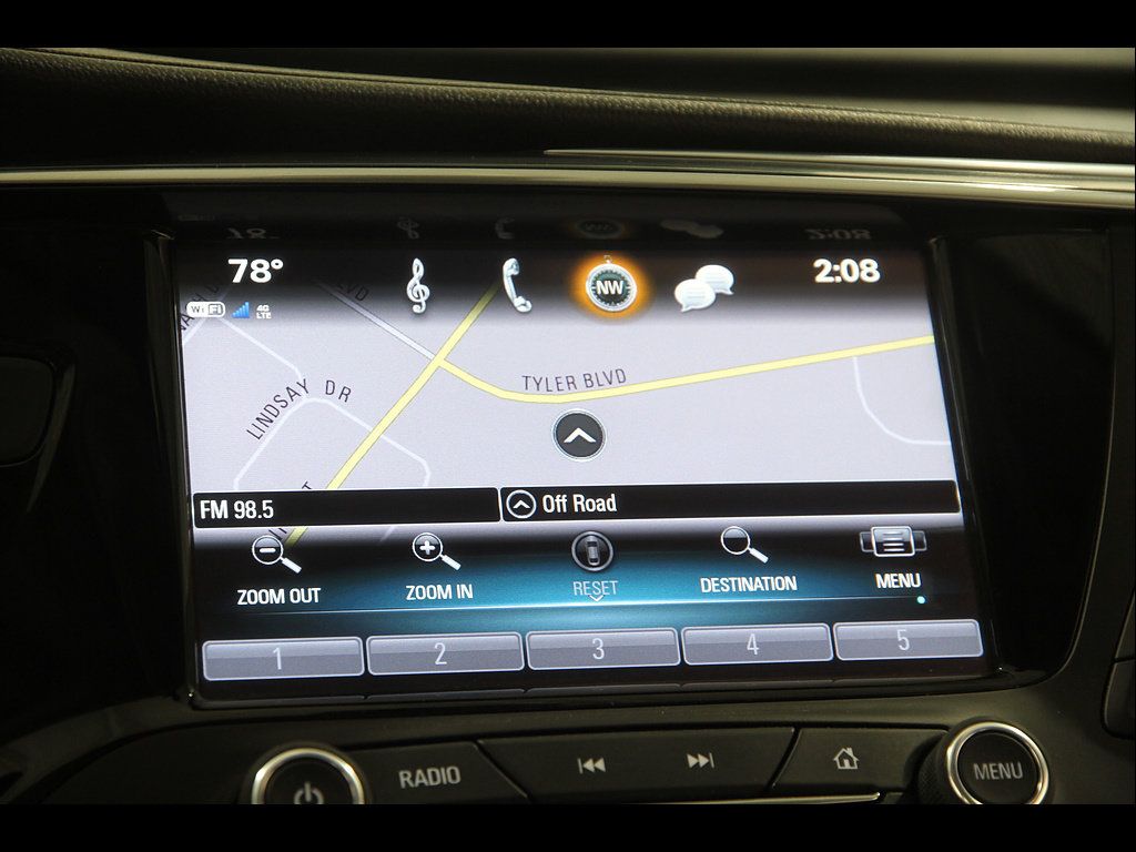 Used 2019 Buick Envision Premium AWD/4WD image 12