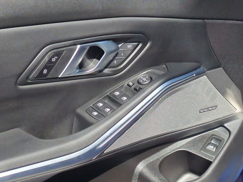 Used 2025 BMW M340i image 15