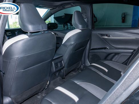 Used 2025 Toyota Camry SE w/ Multimedia Upgrade Package FWD image 19