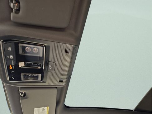 New 2026 Volkswagen ID.4 Pro S Plus image 19