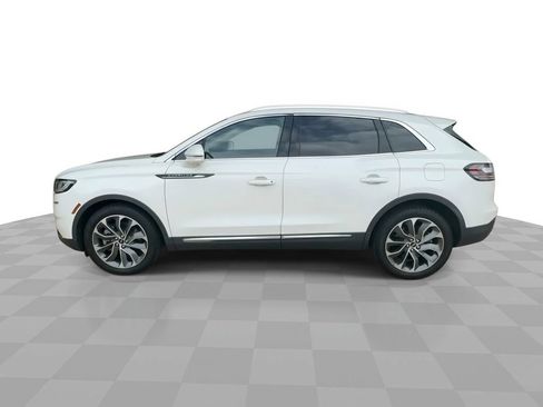 Used 2022 Lincoln Nautilus Reserve AWD/4WD image 5
