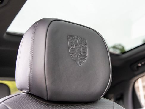 New 2026 Porsche Cayenne Coupe image 55