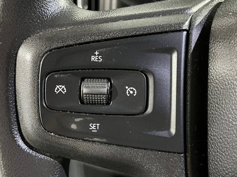 Used 2019 Chevrolet Silverado 1500 Custom w/ Custom Value Package image 32