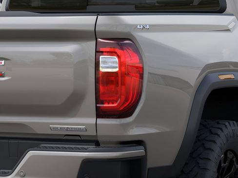 New 2026 GMC Canyon Elevation w/ Convenience Package image 11