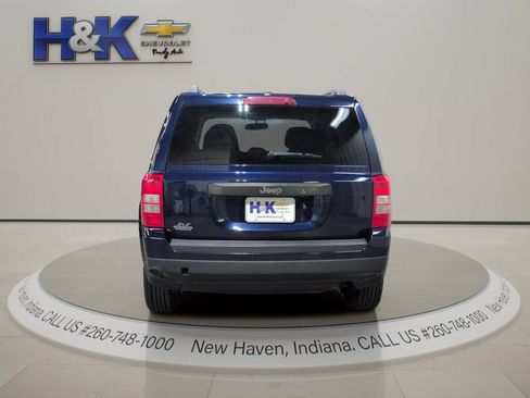 Used 2017 Jeep Patriot Sport FWD image 5