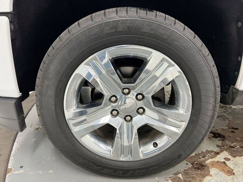 Used 2016 Chevrolet Silverado 1500 Custom w/ Custom Convenience Package image 25