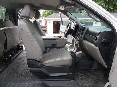 Used 2019 Ford F250 XL w/ XL Value Package AWD/4WD image 21