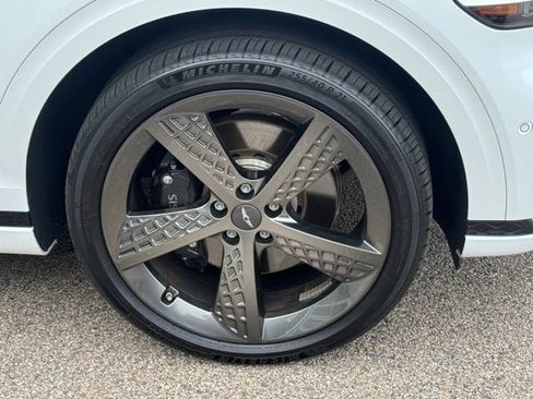 Certified 2024 Genesis GV70 3.5T Sport w/ Sport Advanced Package AWD/4WD image 16