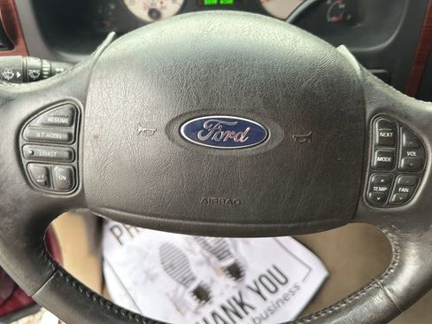 Used 2005 Ford F350 Lariat image 21