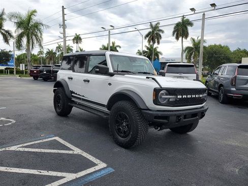 Used 2024 Ford Bronco Wildtrak AWD/4WD image 7